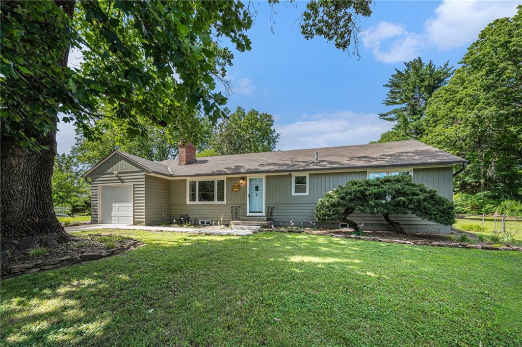 8224 Johnson Drive