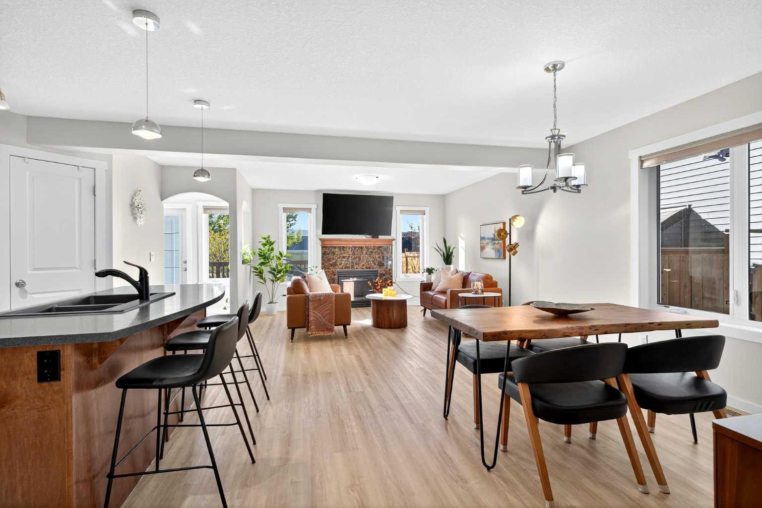 1346 Kings Heights Way SE