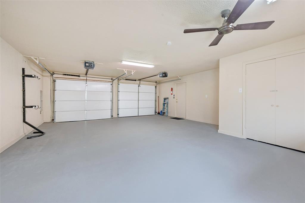 2 Harborview Circle