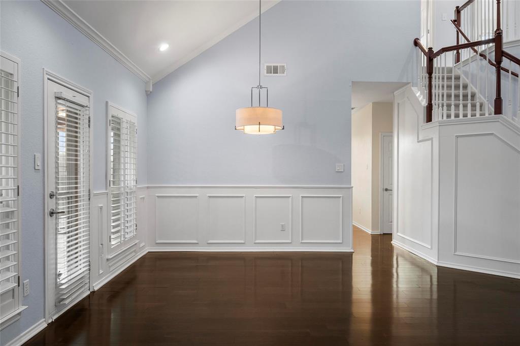 1819 Sandalwood Lane