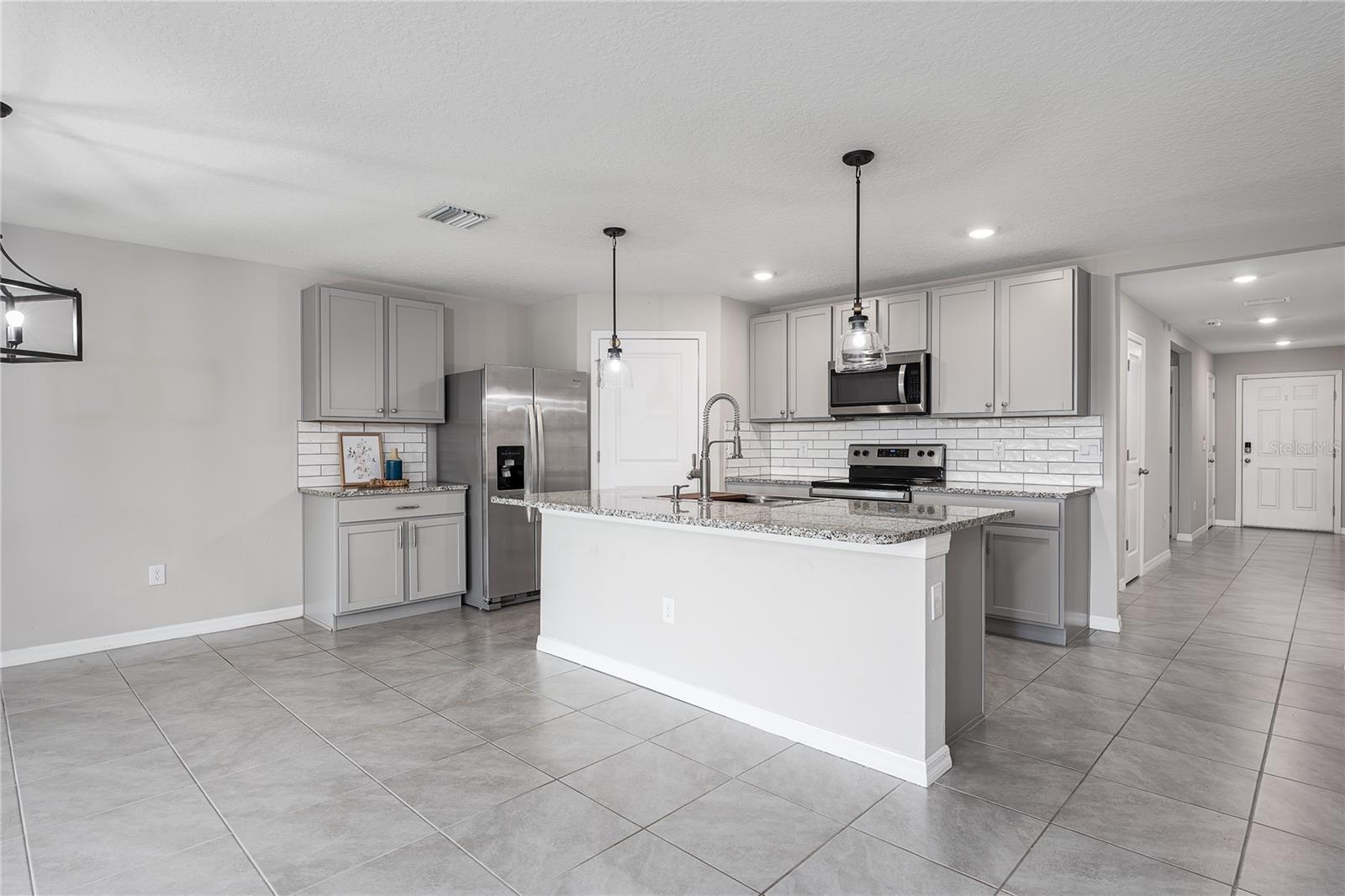 12143 Kingsley Trail