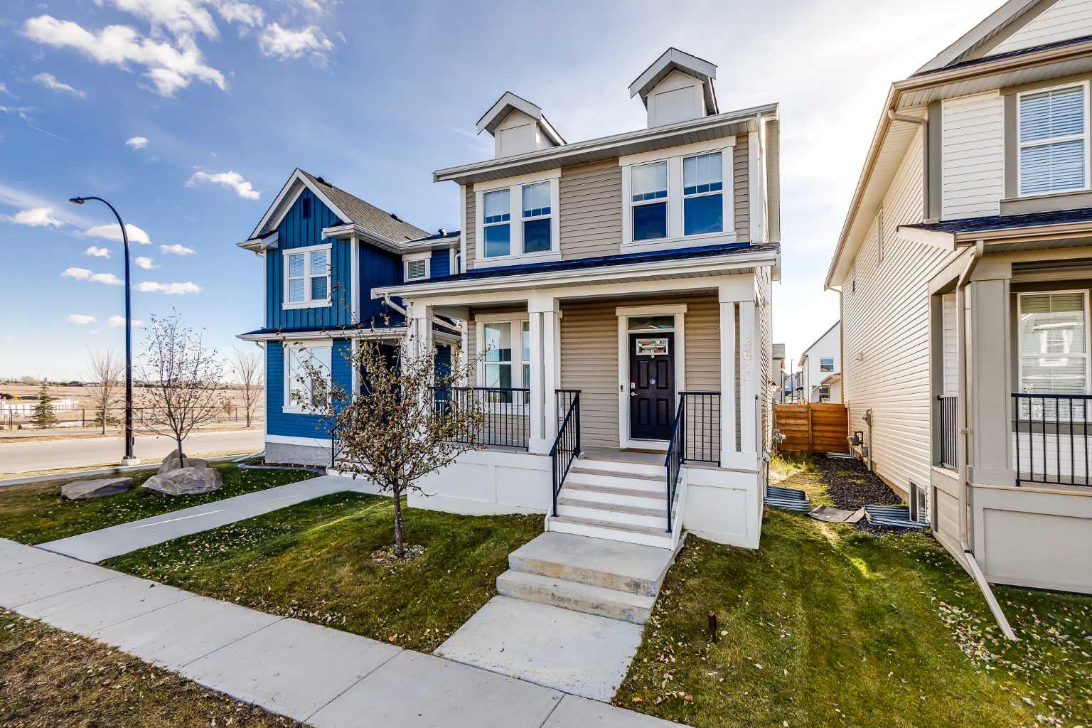 461 South Point Glen SW