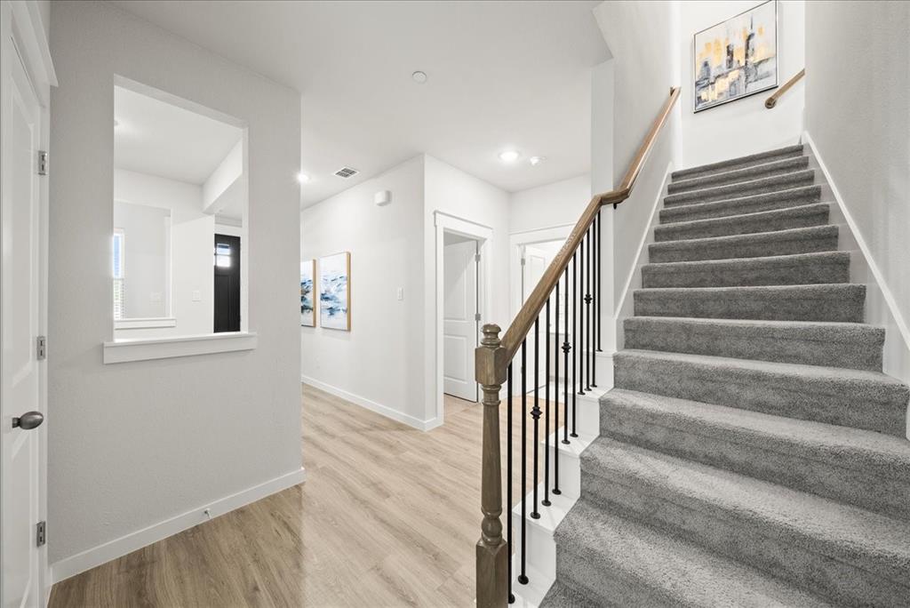 3039 Tenor Way