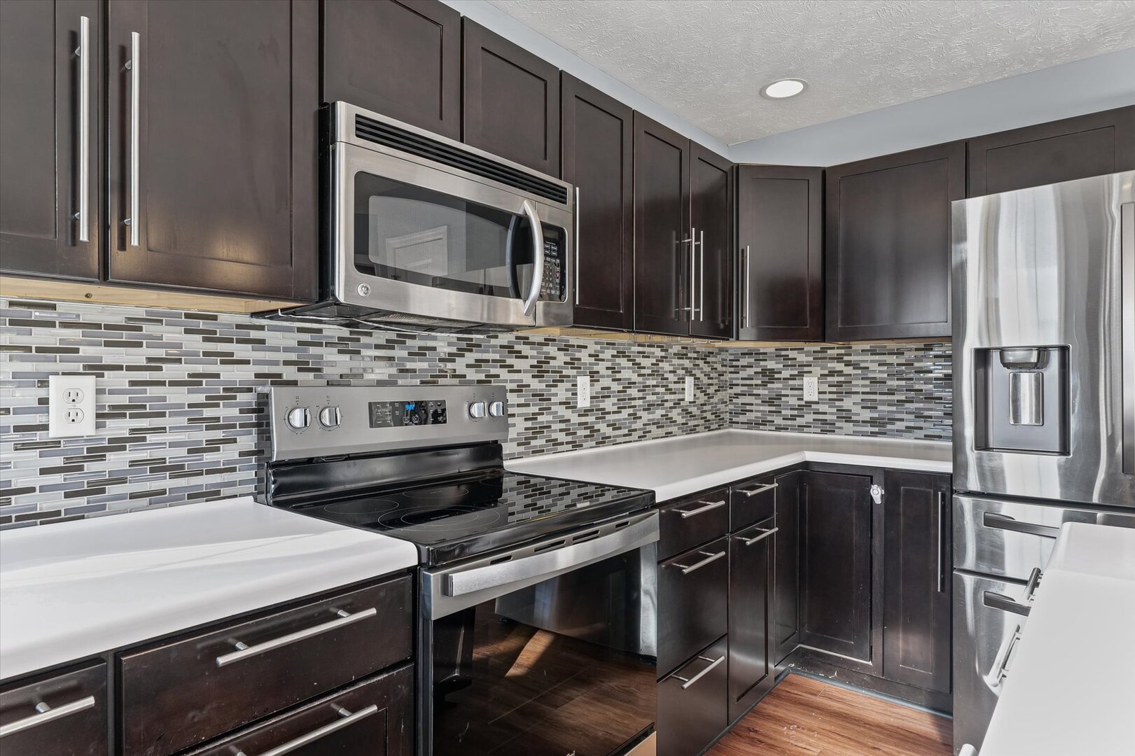 3905 Brookfield Drive