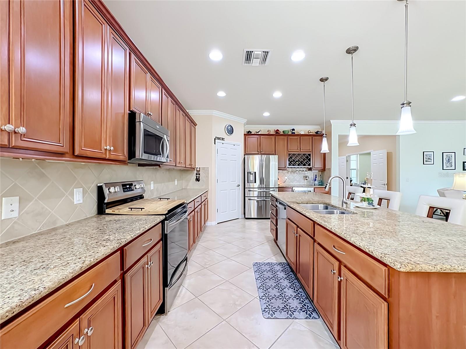 6149 Abaco Drive