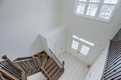 31 Empire Dr