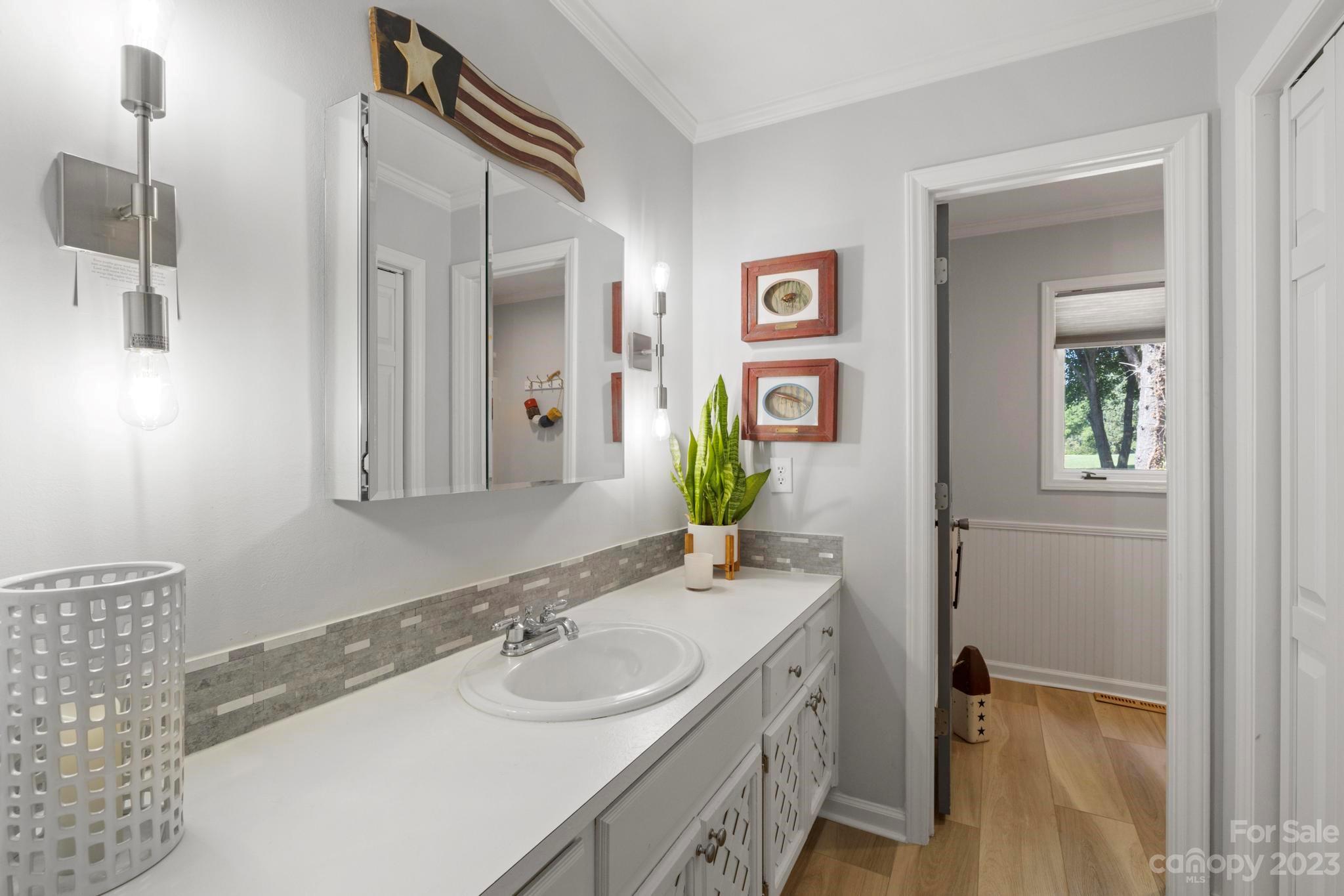 7880 Pine Cove Lane
