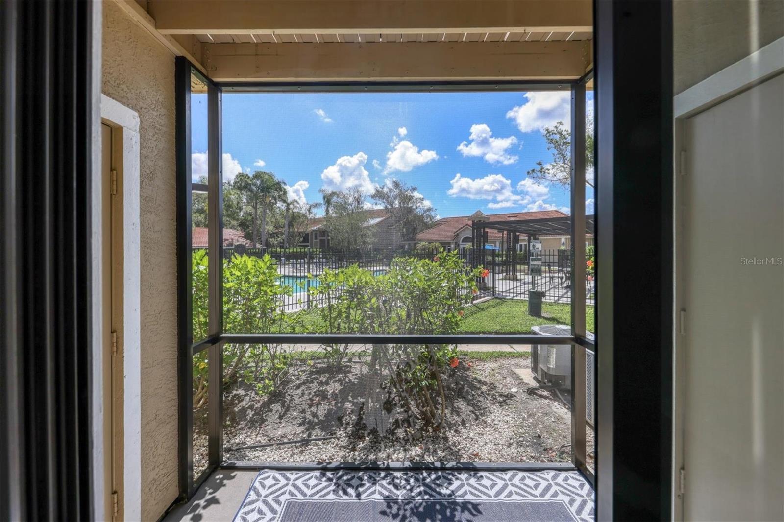 4020 Crockers Lake Boulevard 14