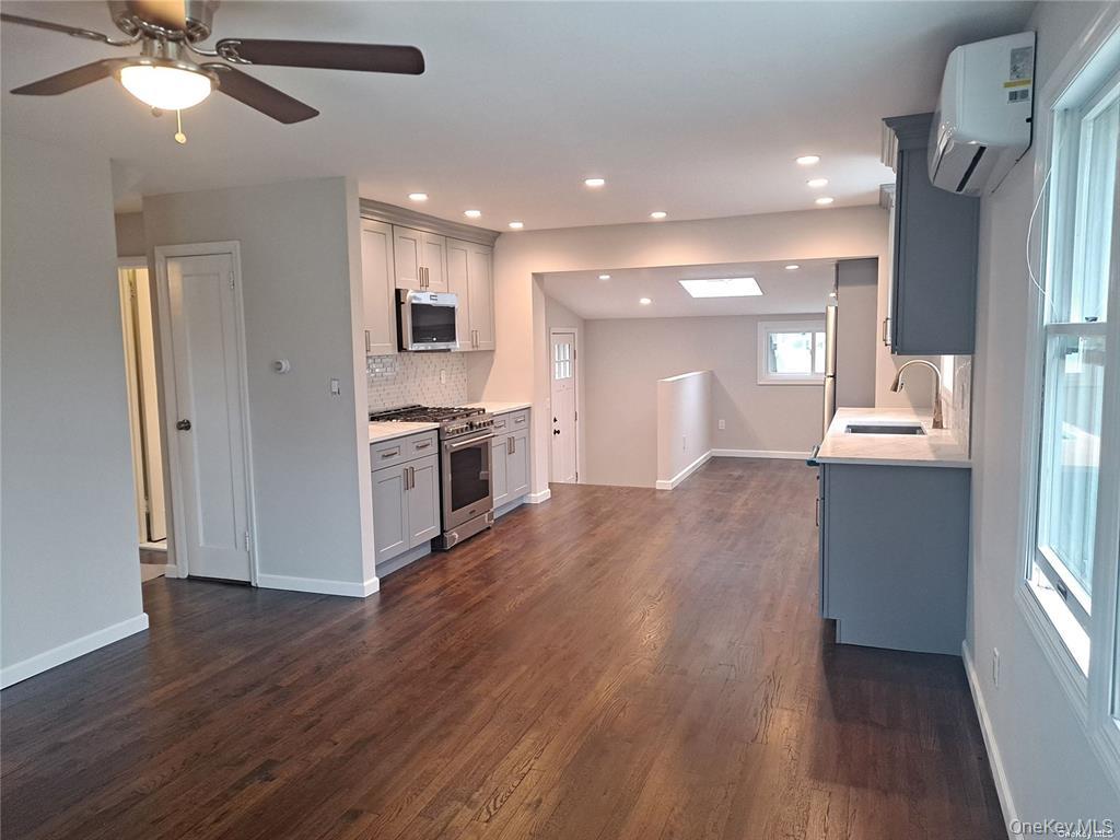 16 Cedar Drive 1st Fl