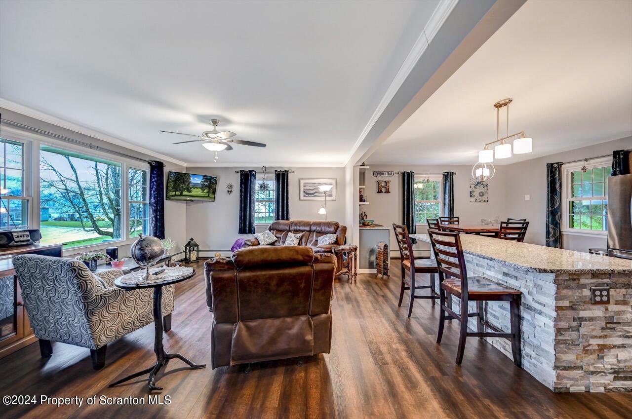 325 Schoolhouse Hill Road