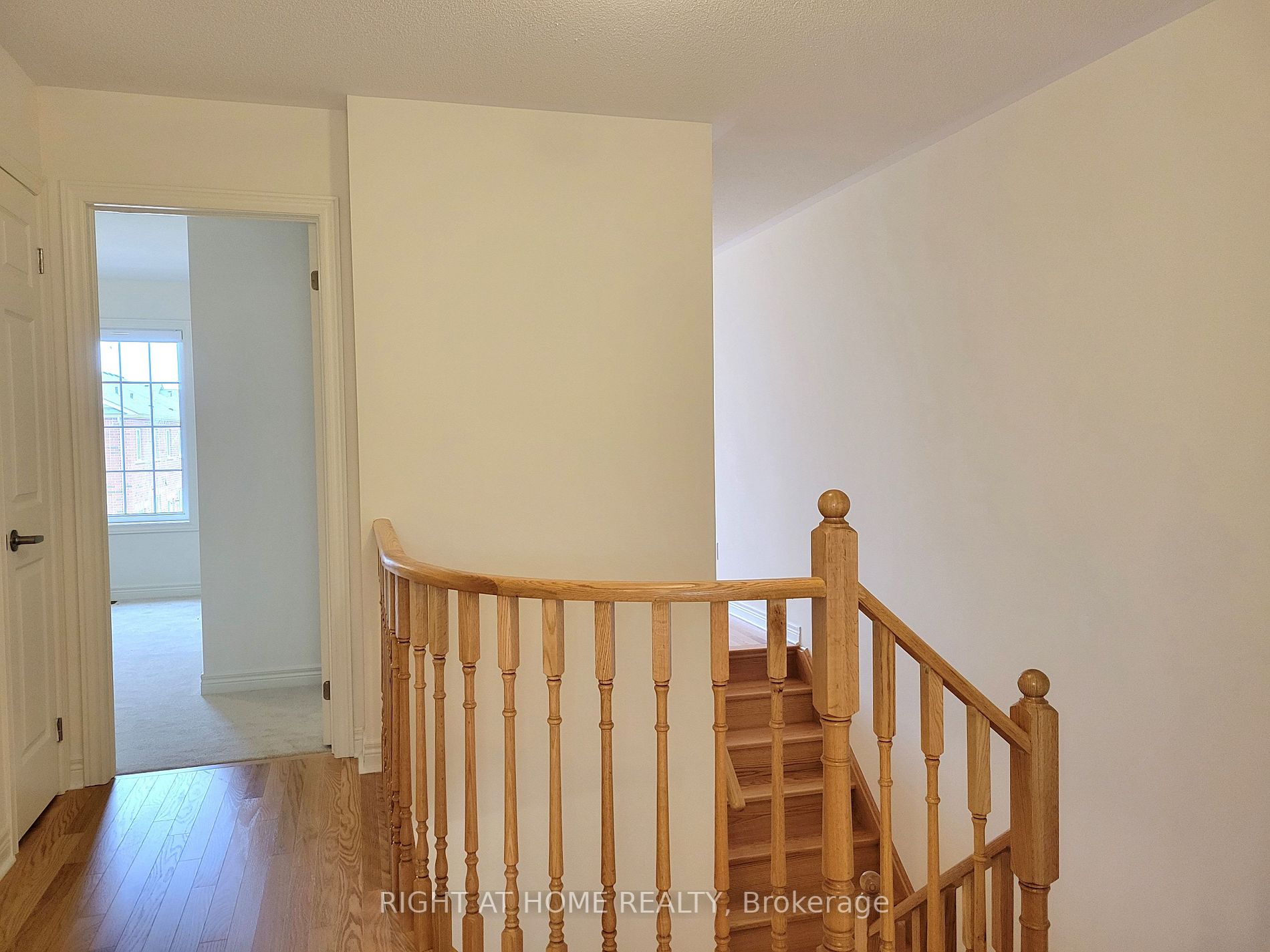 1265 Jim Brewster Circ