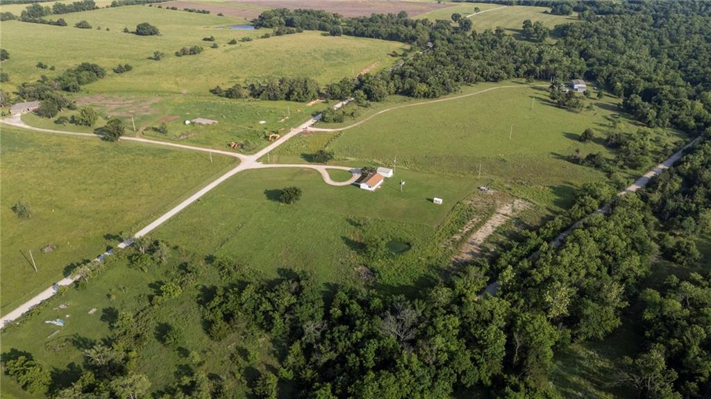 32241 NE Neosho Road