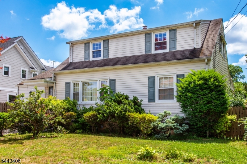 43 Alexander Ave