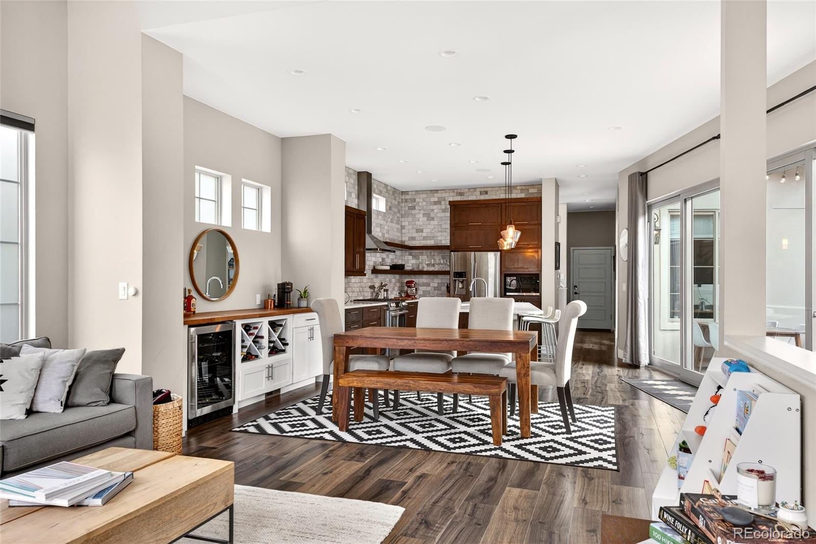 15554 W La Salle Avenue