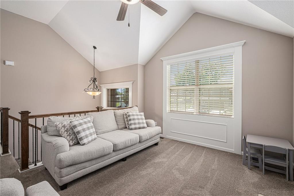 3608 NE 85th Terrace