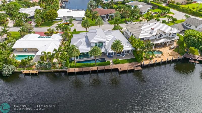 3120 NE 55th Ct