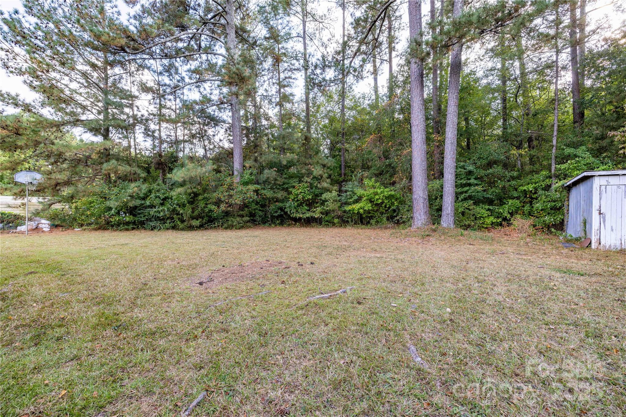 4207 Nc Hwy 73 Highway W