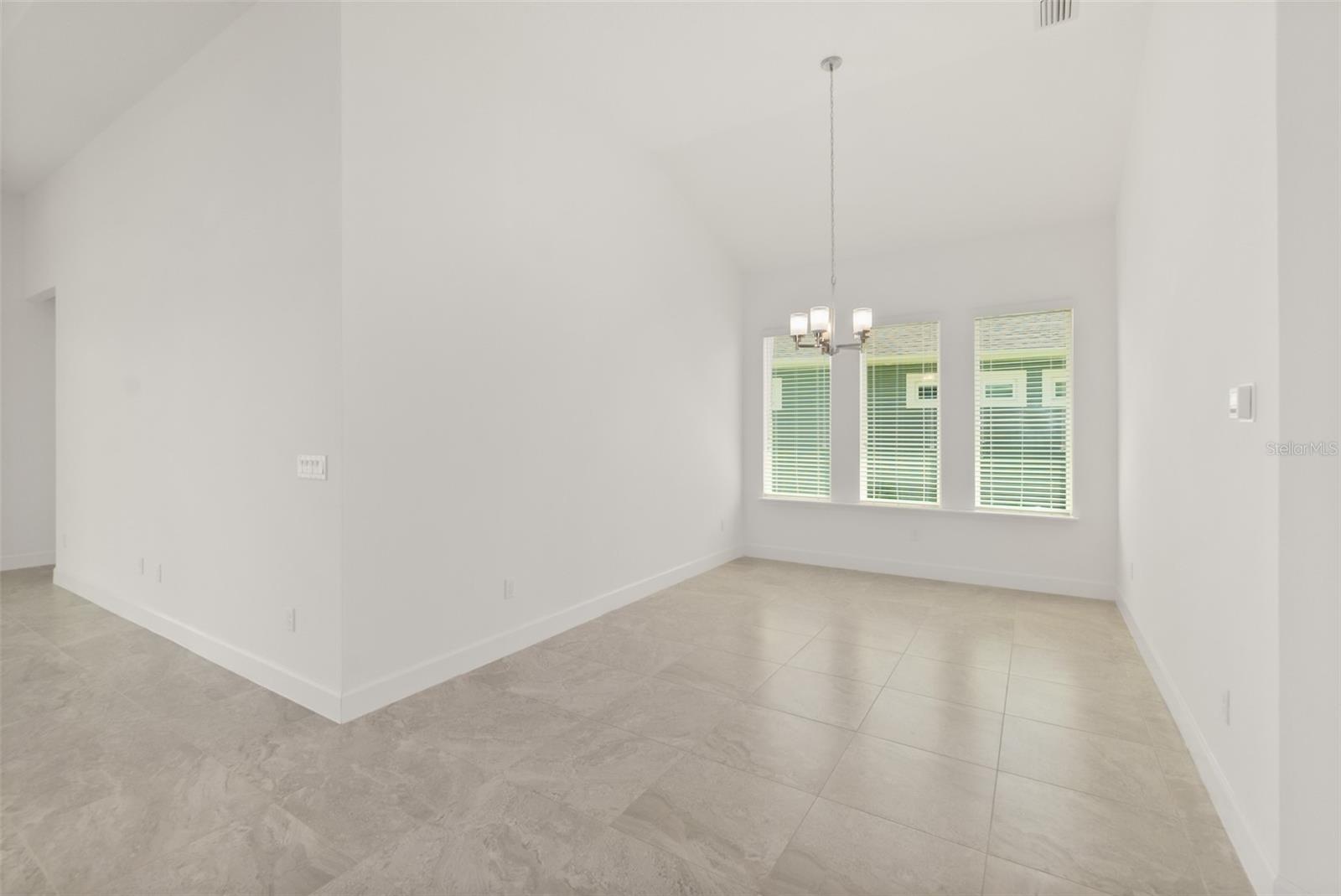 379 Stirling Bridge Drive