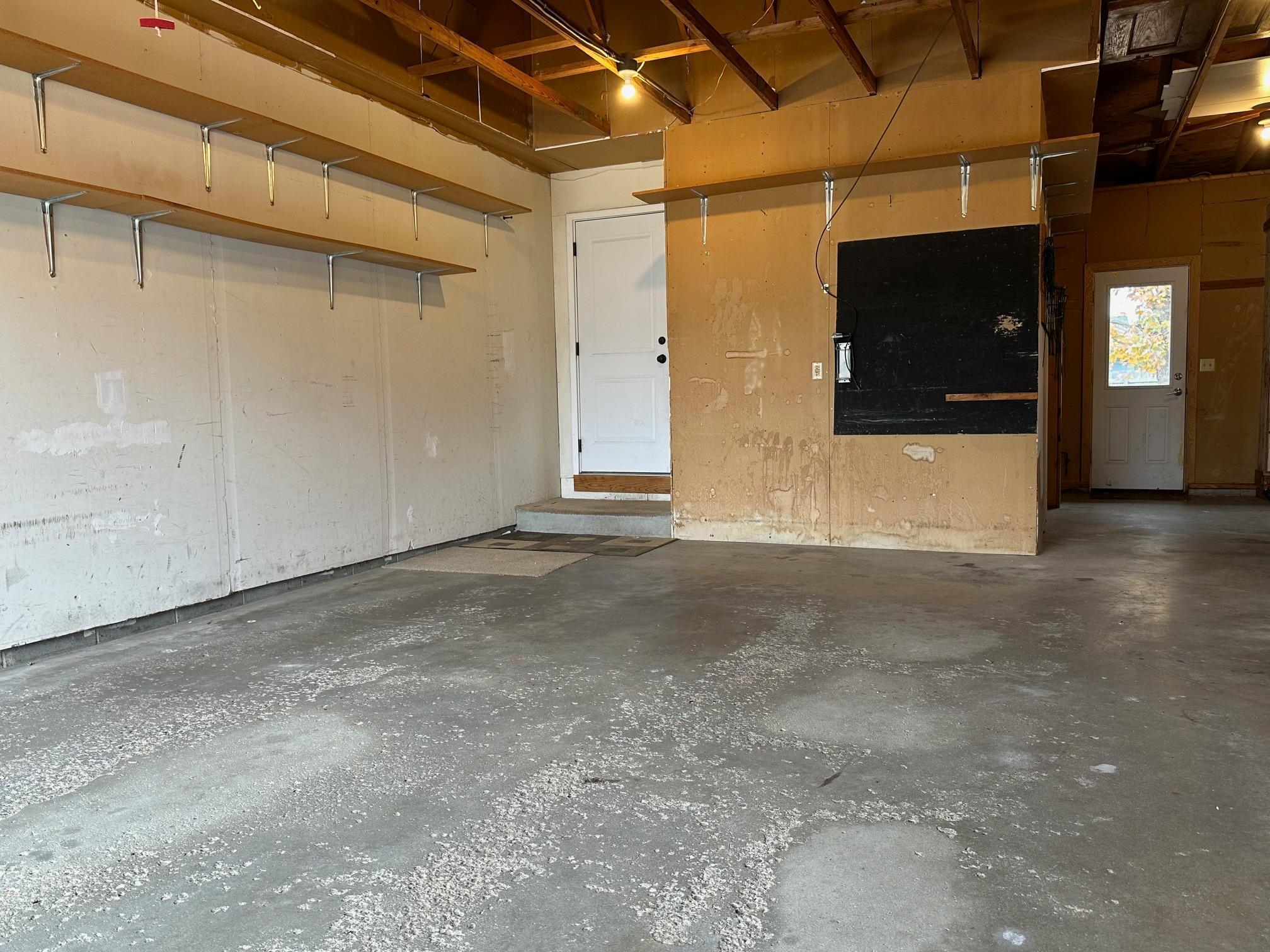 21 2nd Avenue NE