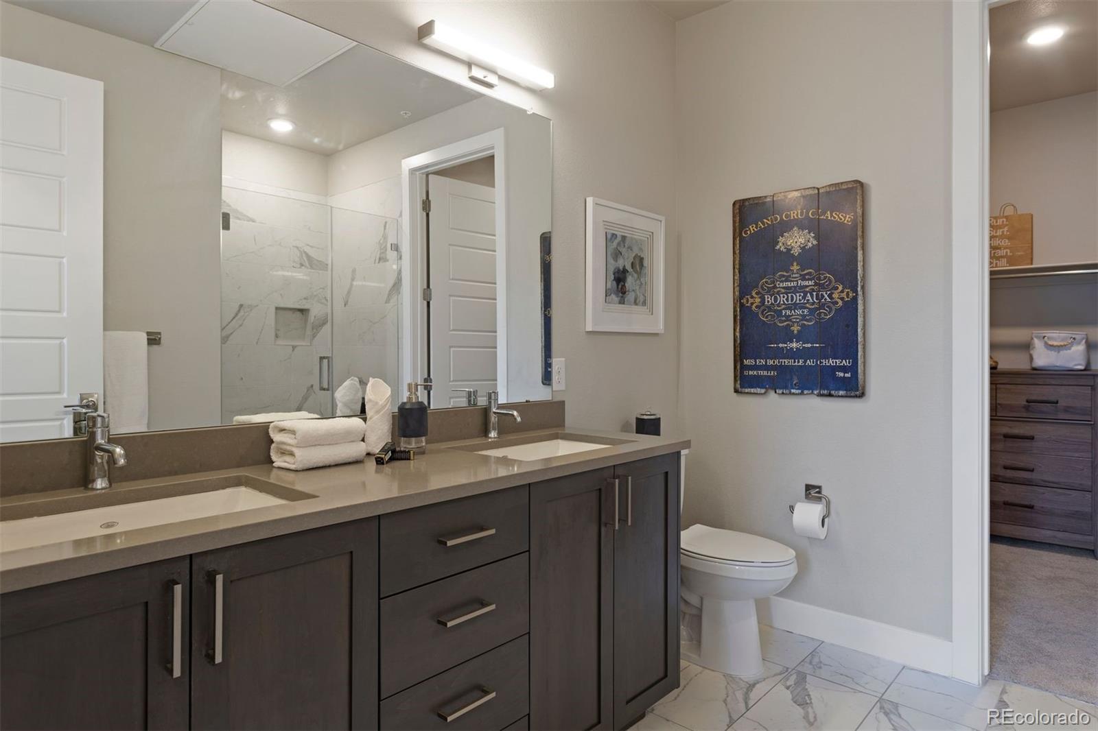 20 N Wilcox Street 621