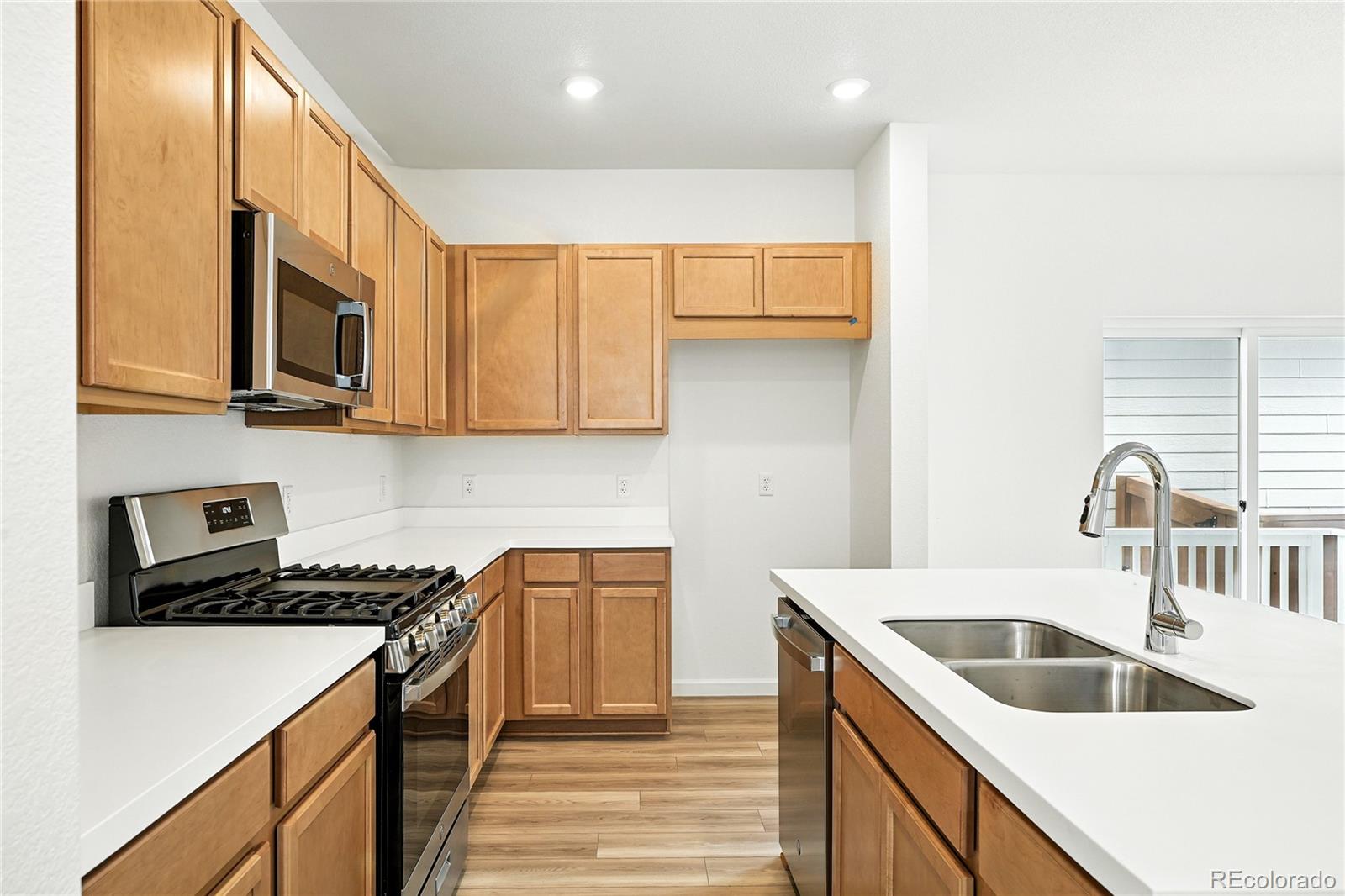 2086 Wagon Wheel Aly