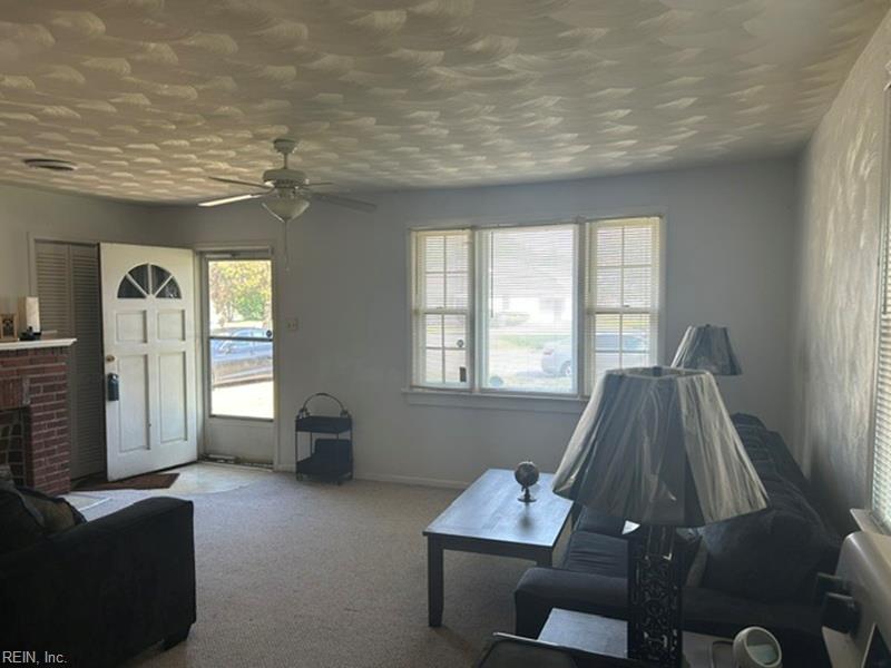 813 Johnstons Road