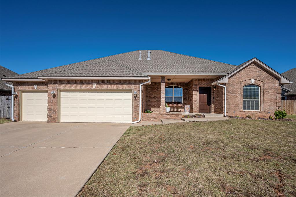 Don't miss out on this beautiful home with an INGROUND POOL!  Just  minutes from OU campus this home greets you with an inviting covered front porch.... Walking in you are greeted with an open floor plan, corner fireplace, 4 bedrooms (4th could be a study) and 2 1/2 baths. Layout is fantastic... with owner's suite on one side and secondary bedrooms on the other.  The 3rd car garage has an inground STORM SHELTER. You will love the spacious kitchen with tons of cabinet space, a breakfast room plus a dining area. Spend your sunny days and evenings relaxing by the diving pool or under the covered patio for cookouts or pool parties. 
Summit Lakes is a great neighborhood with parks, walking trails and ponds.