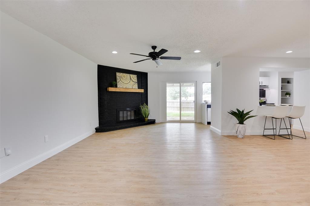 1105 Hickory Hill Drive