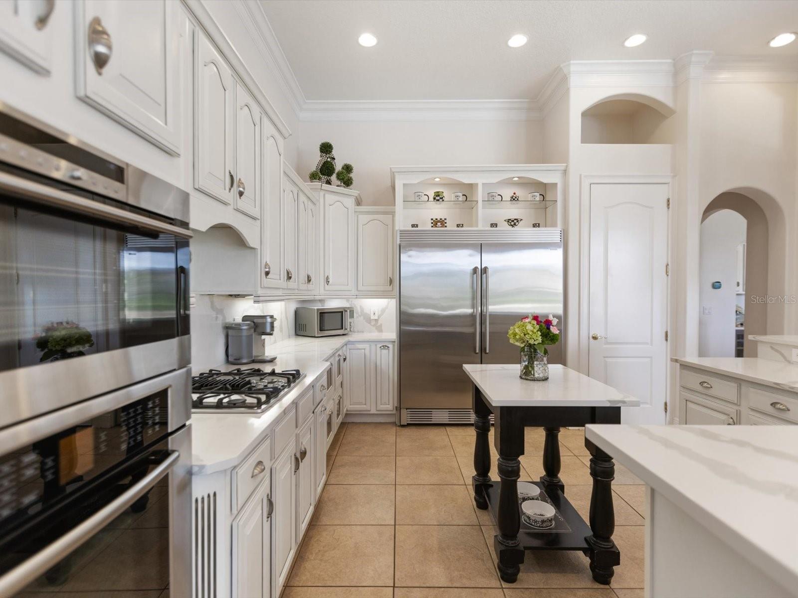 6215 Blakeford Drive