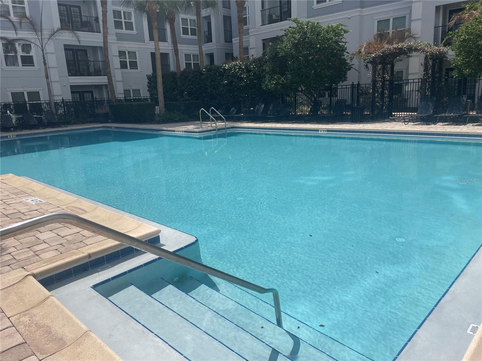 300 E South Street 6004