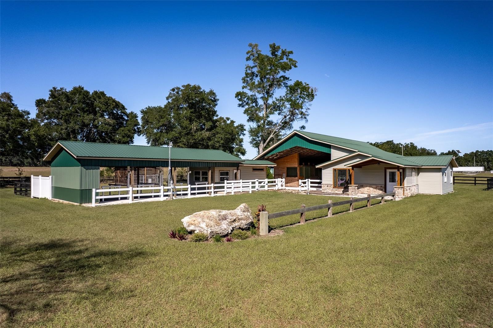Equestrian Facilities Archives - Page 2 of 3 - DC Builders, image size:1600x1065