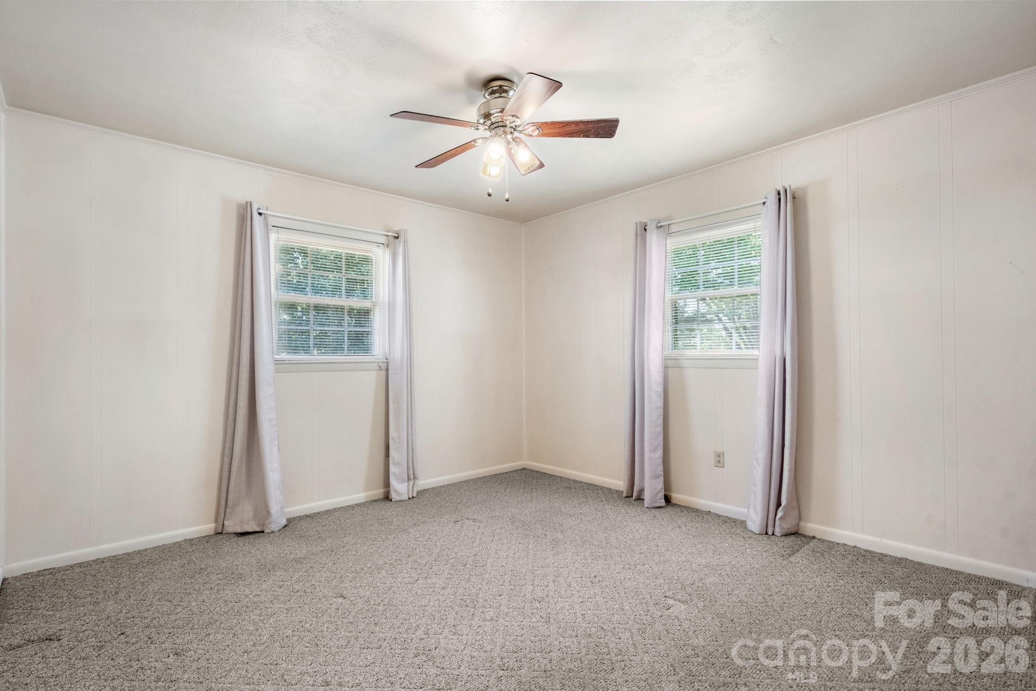 1109 Windsong Circle