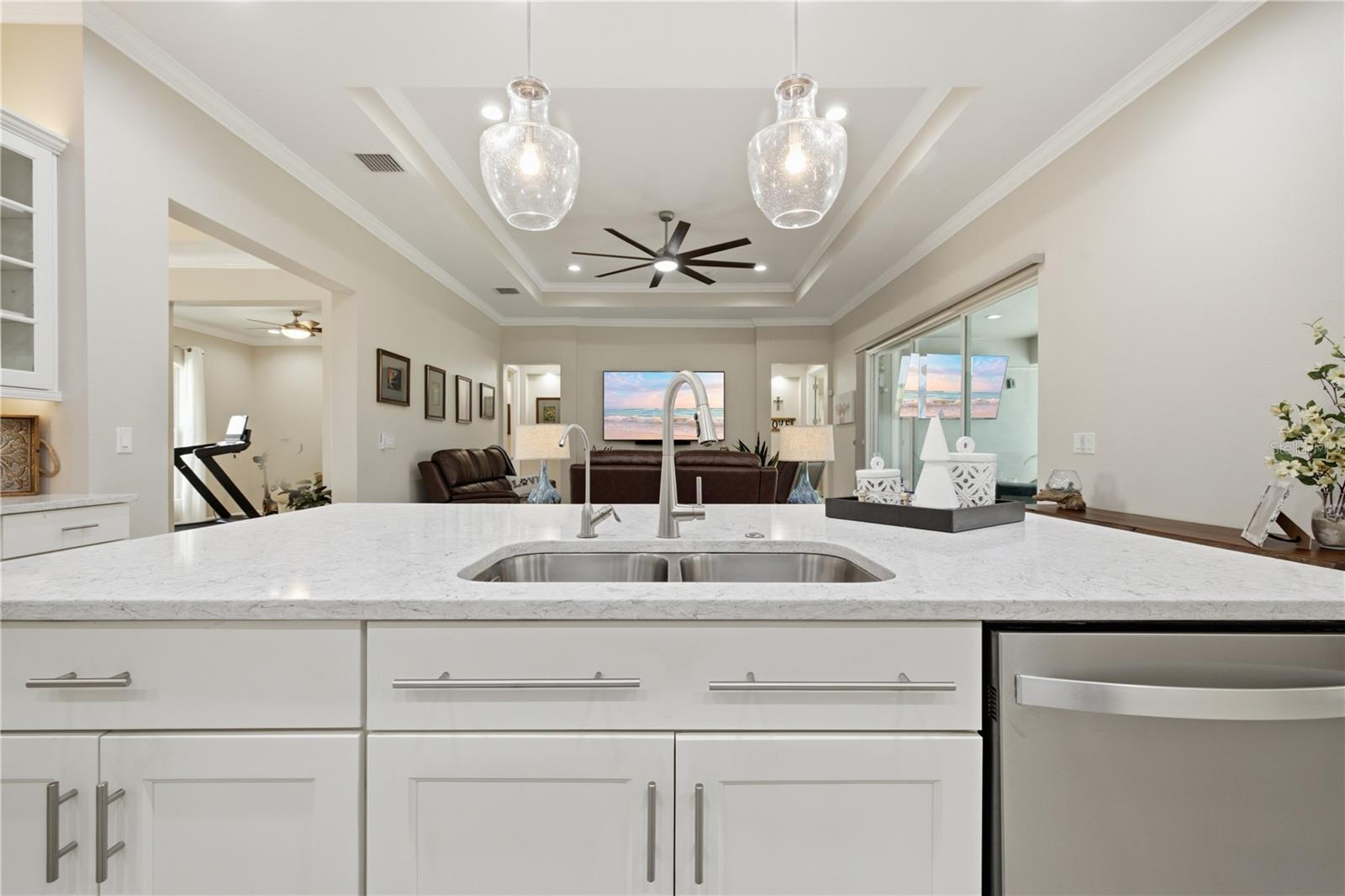 5315 San Remo Circle