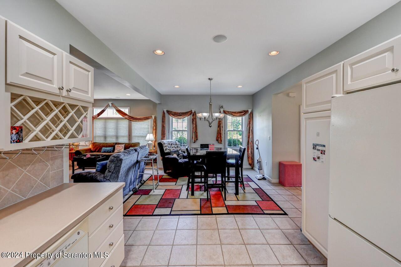 64 Parkland Drive Bldg 31