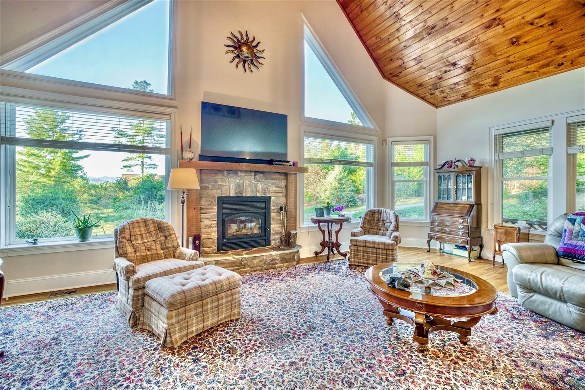 5219 Sunset Creek Lane