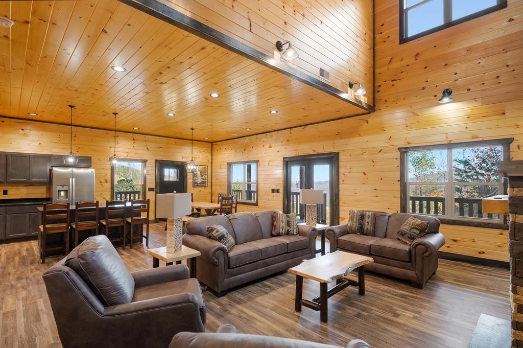 908 Crooked Ridge Rd.