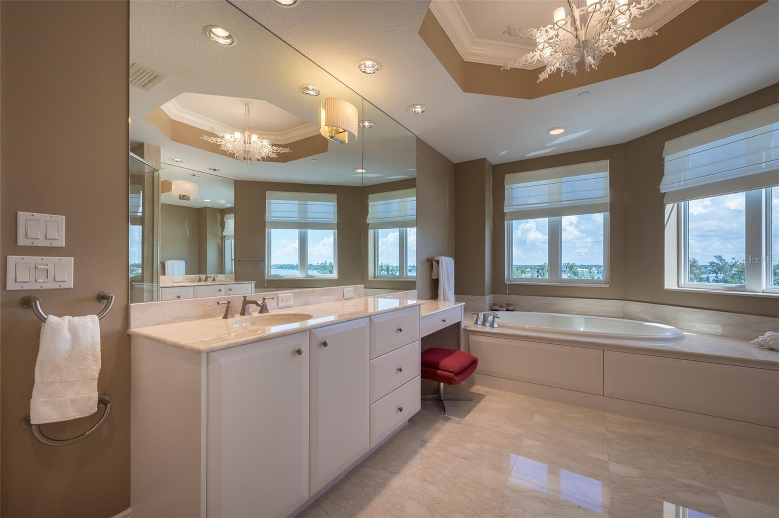 2050 Benjamin Franklin Drive A601