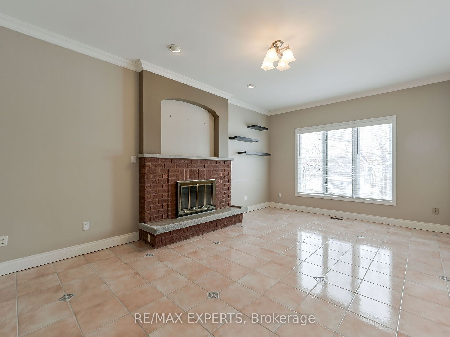 13668 Emil Kolb Pkwy