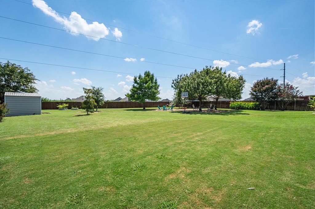 2811 London Lane