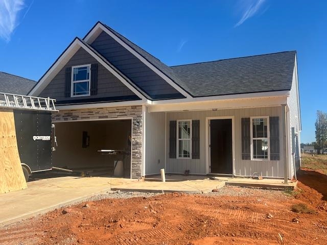 The PACIFIC (Lot 54) offers a modern, open concept living area perfect for entertaining.  3 bedroom, 2 bath. Complete with the trademark chair rail, crown molding, and rope lighting.  12' x 12' covered back patio. 30-year architectural shingles, site-built construction, and a 10 year limited warranty are included to give you peace of mind.  Preferred Lender/Attorney Closing Costs Incentive Offered!  Home is currently in slab stage and most color selections are still available for buyer.  Home can be completed 3 months from contract. *Virtual tour reflects same house plan, not exact house.