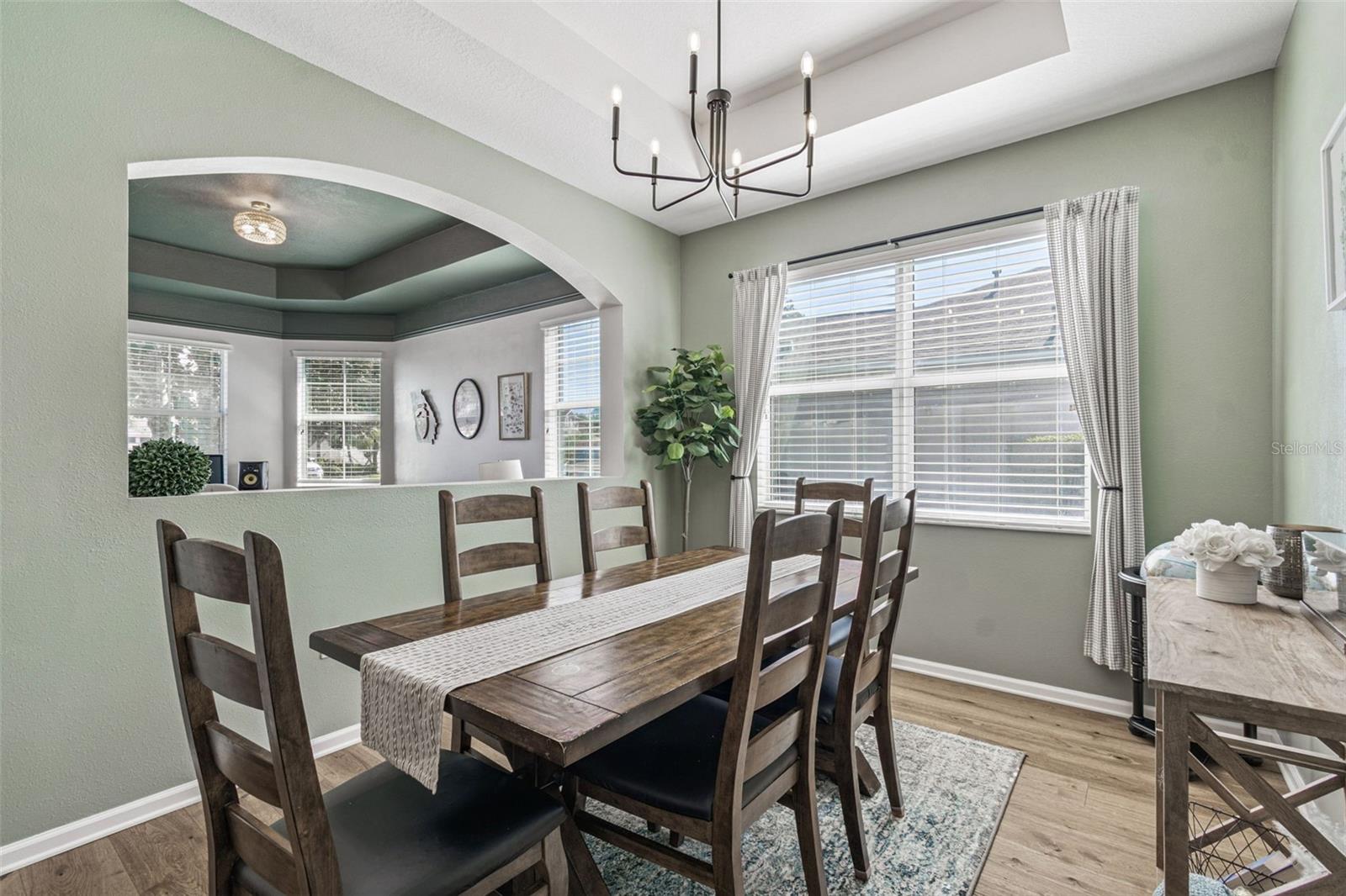 8621 Eagle Brook Drive