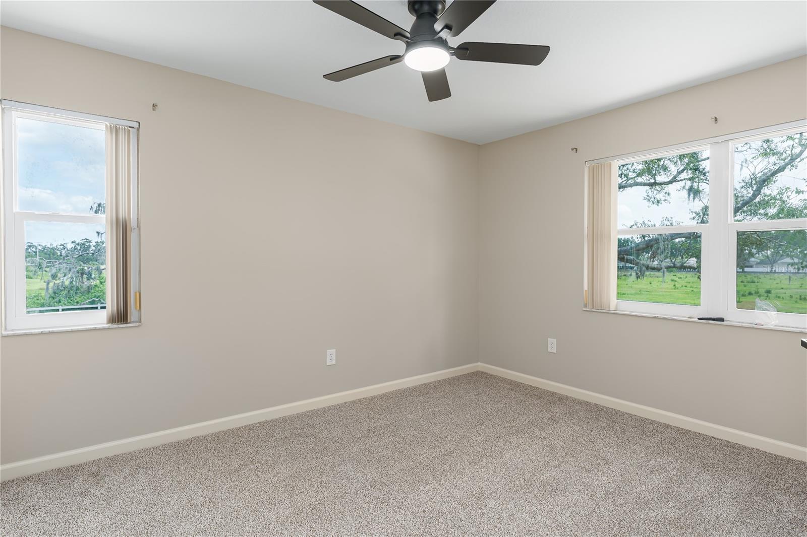 5403 Red Rooster Road