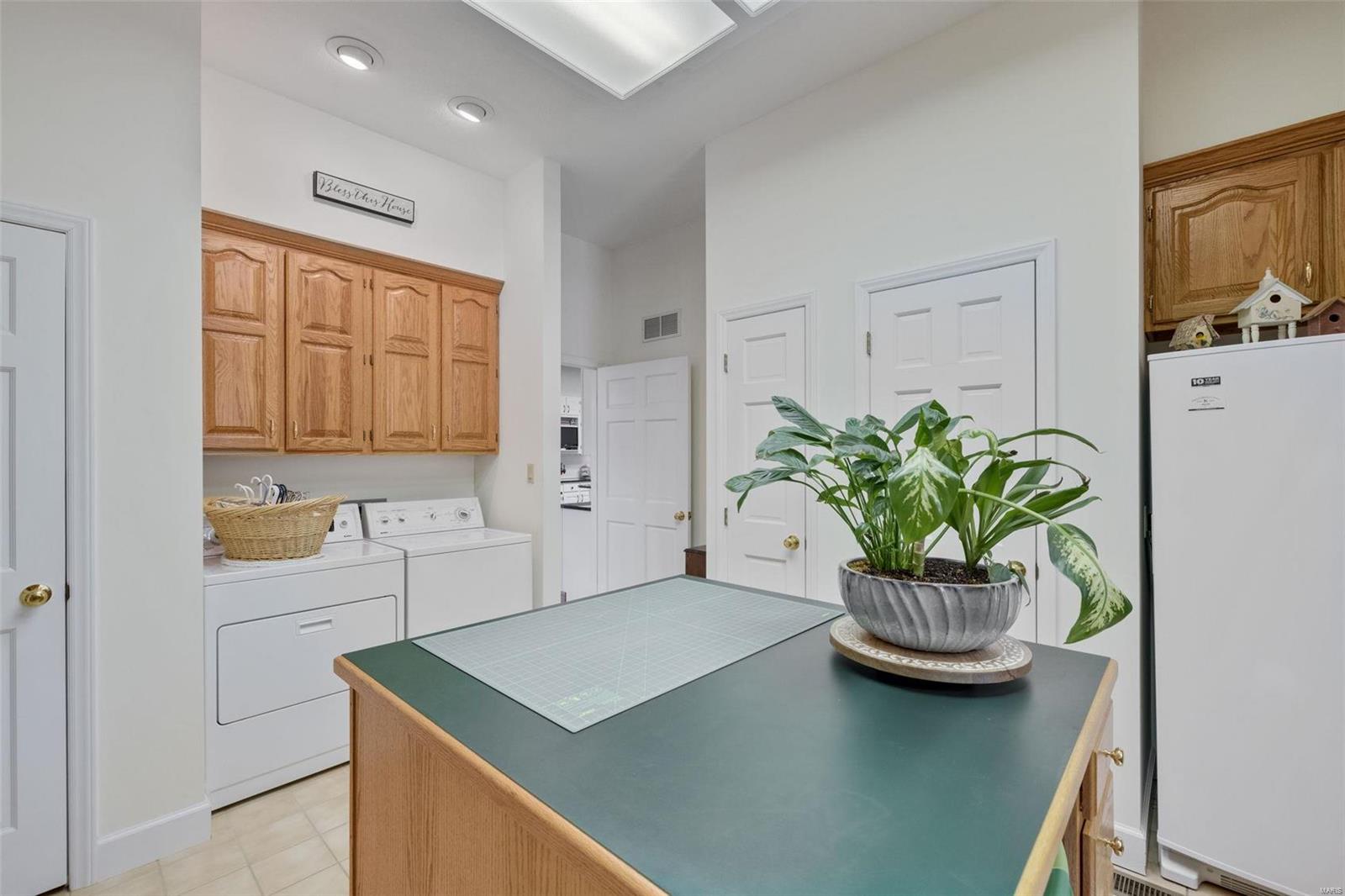 13173 S. State Hwy 21