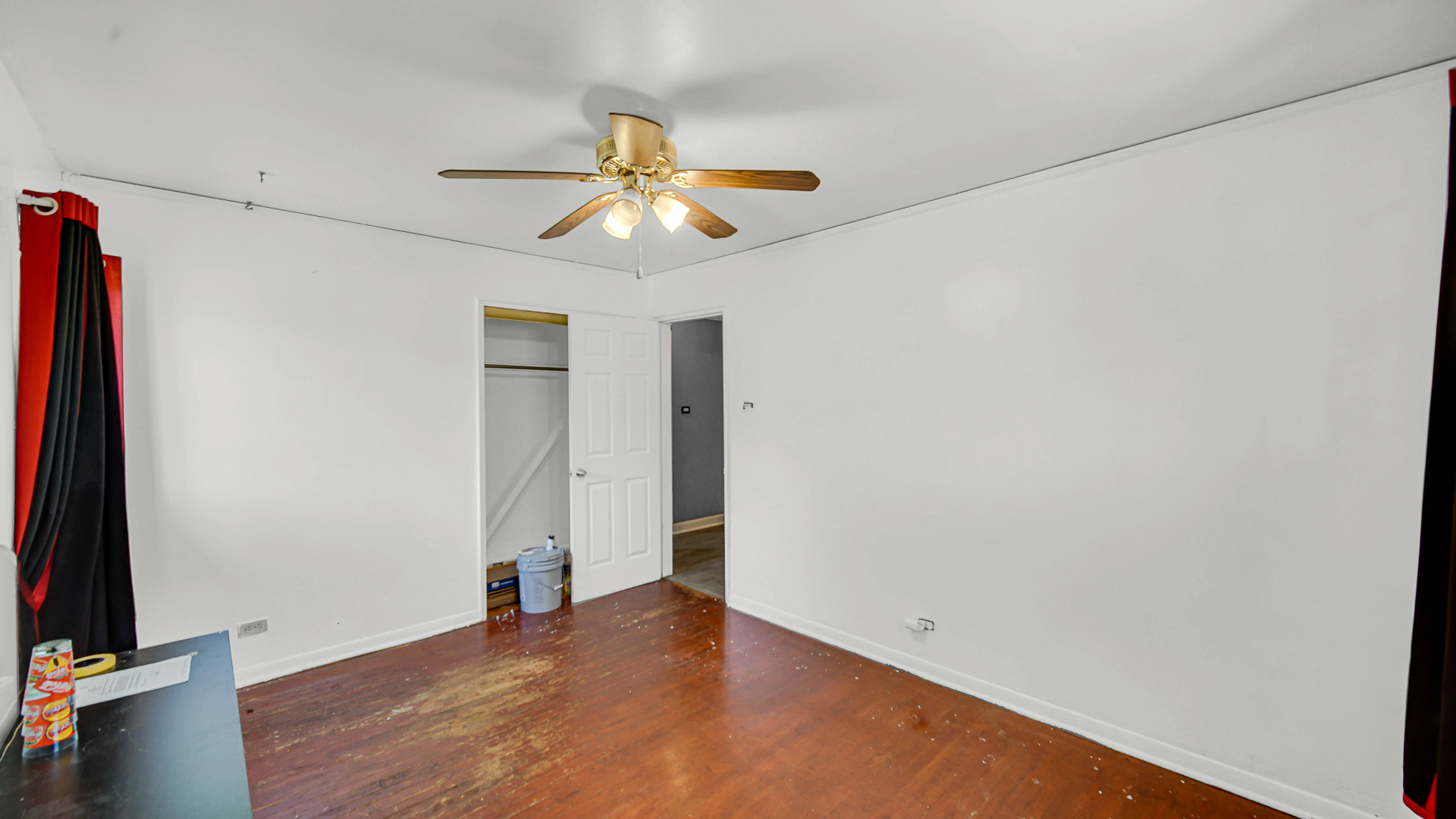 1228 E 151st Street
