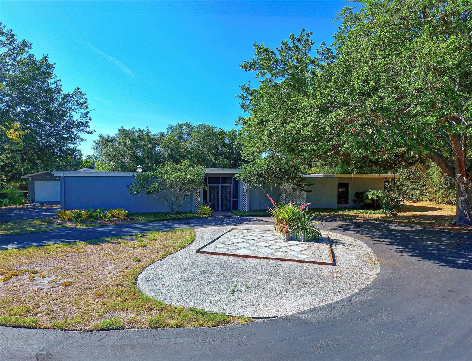 1310 Mustang Street