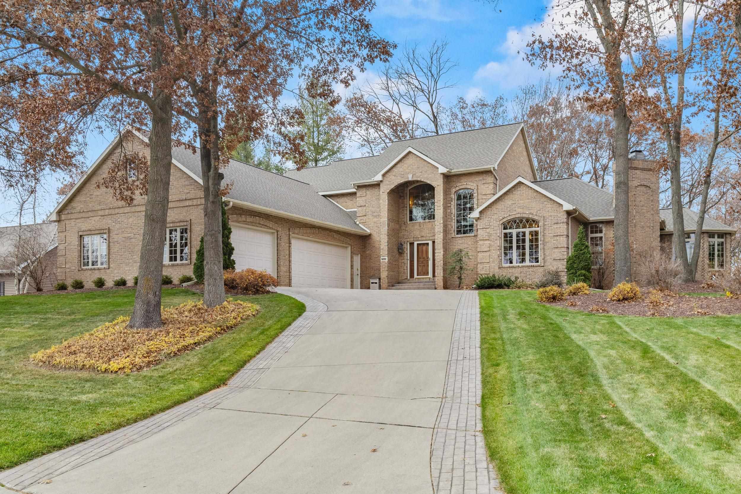 1935 E Telemark Circle