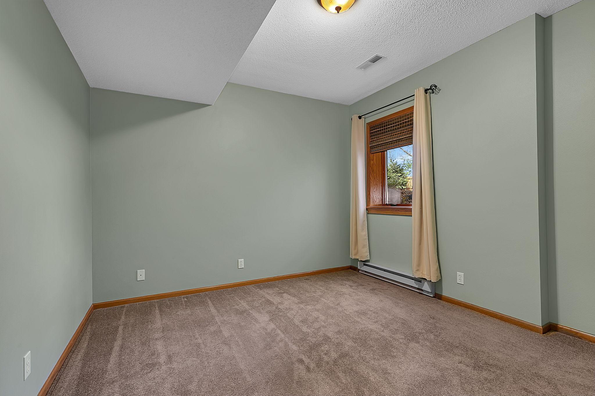 1010 Eveningstar Court