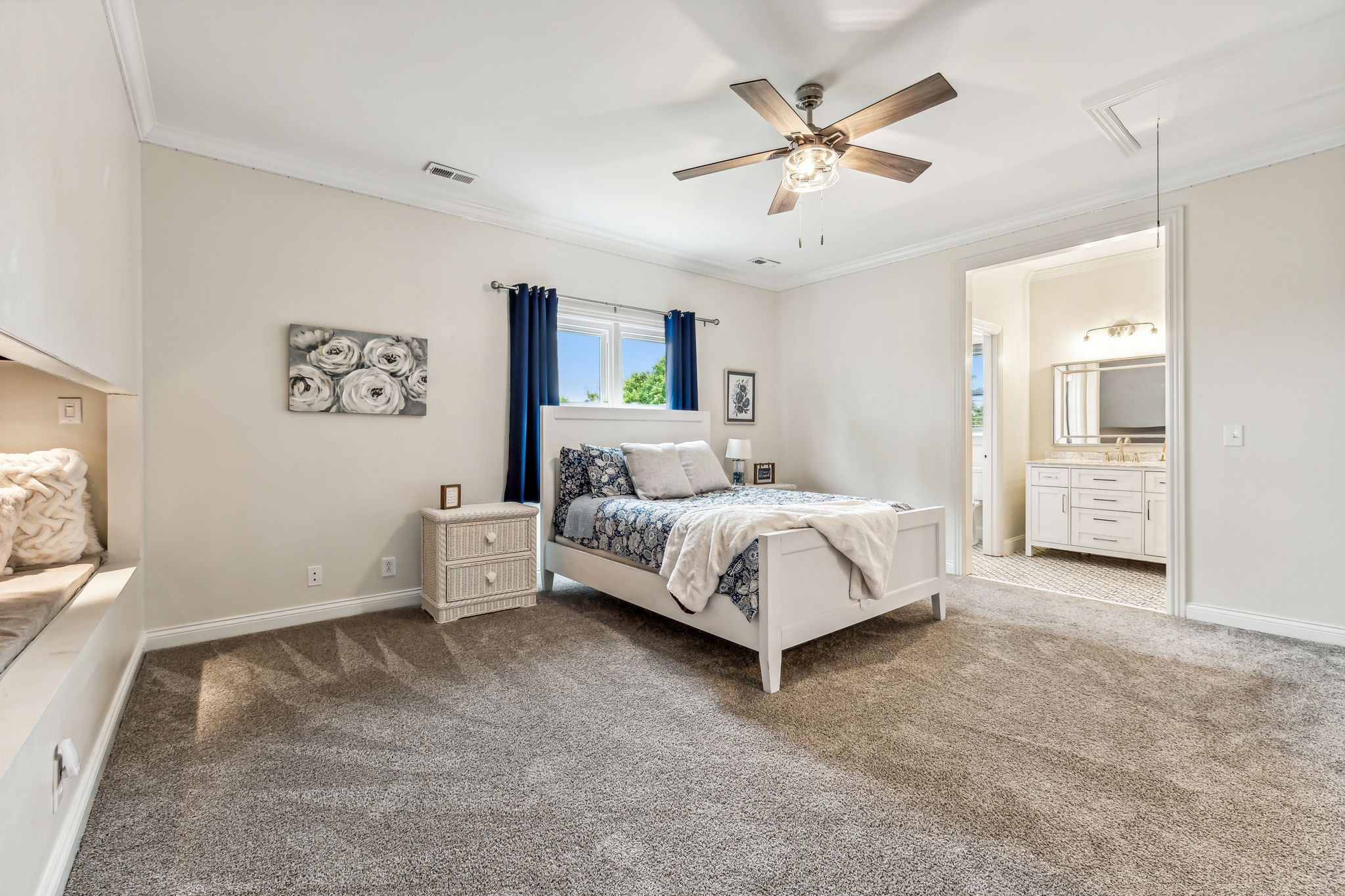 3016 Trotters Ln