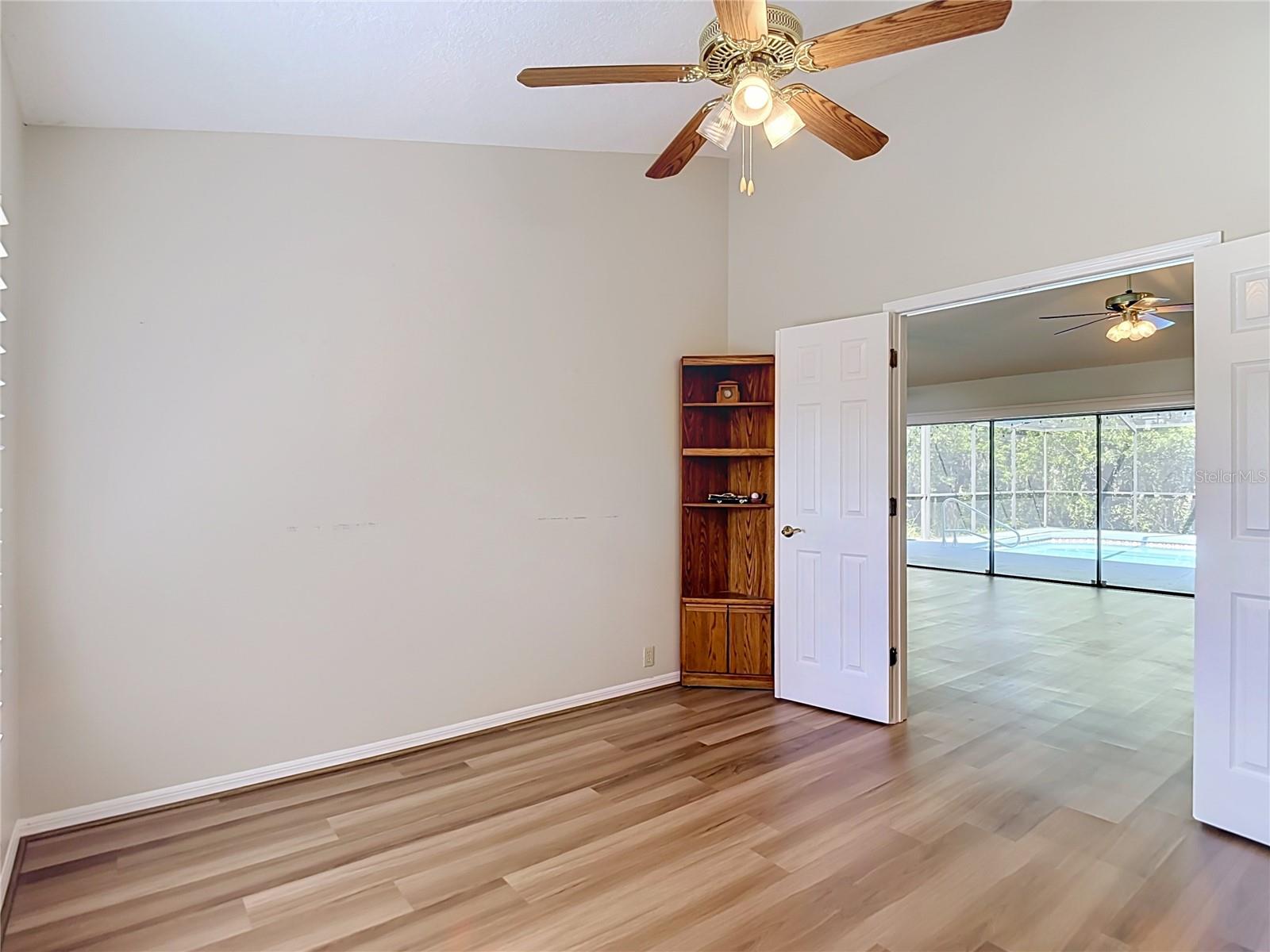 2102 Laindale Place