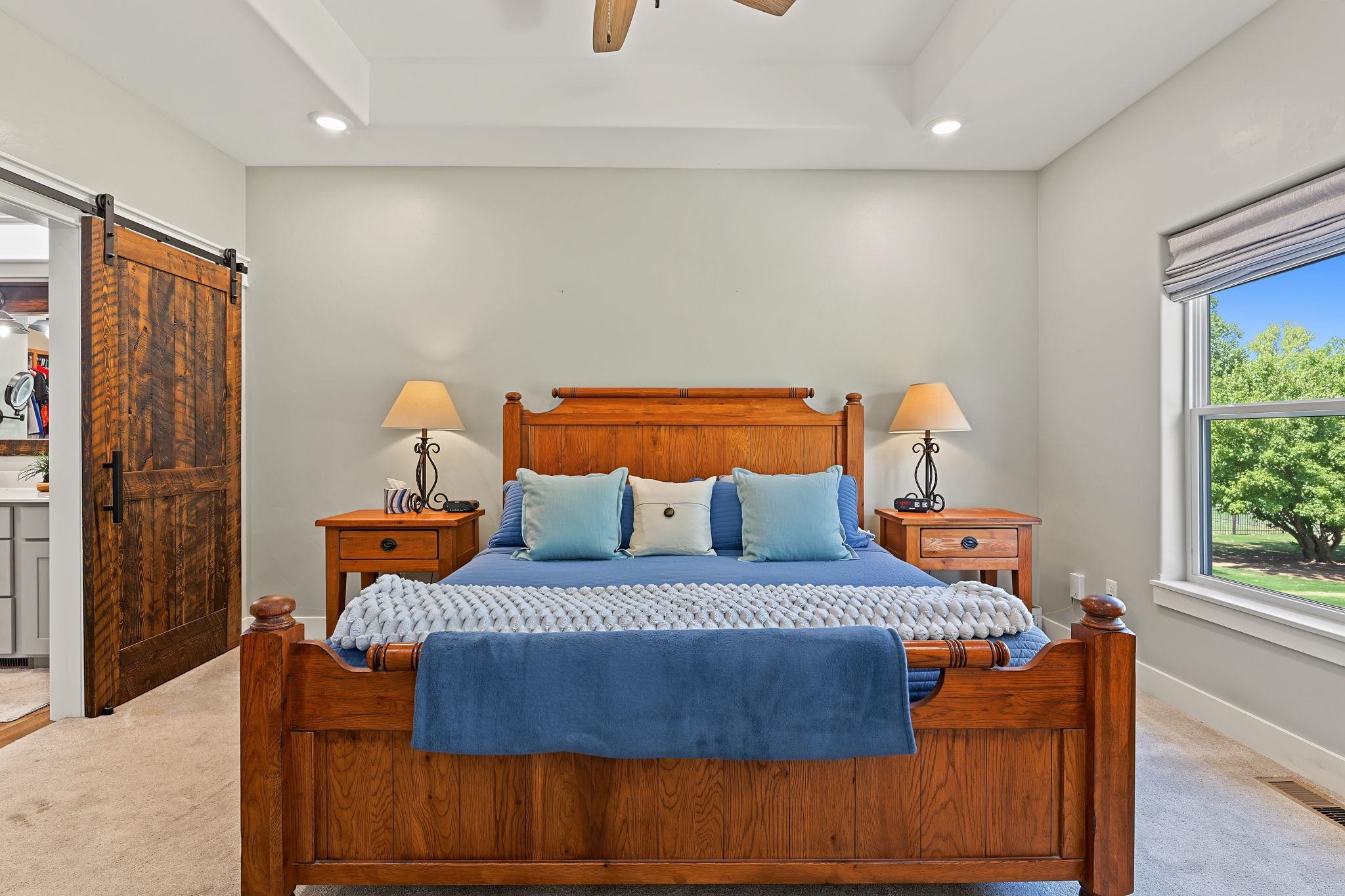2116 Eastridge